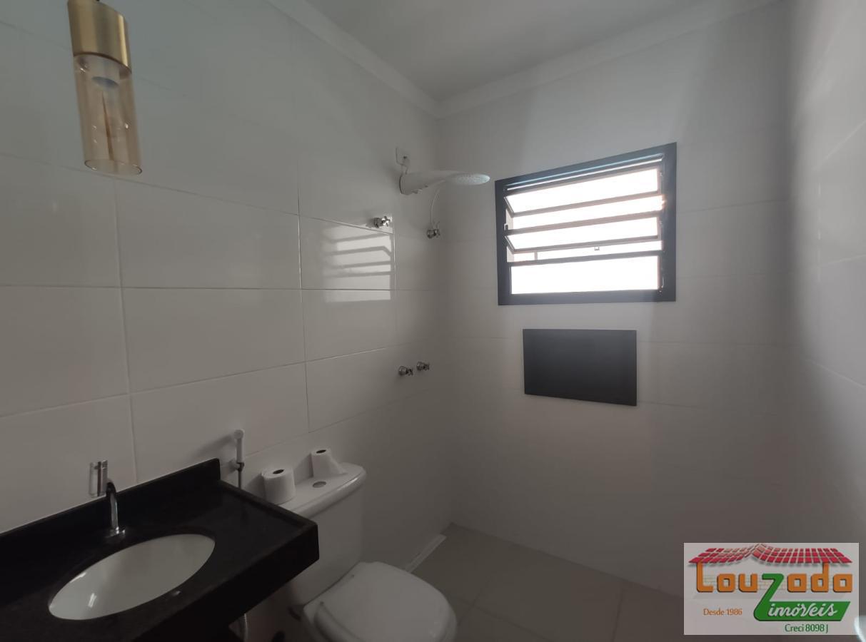 Casa à venda com 3 quartos, 400m² - Foto 15