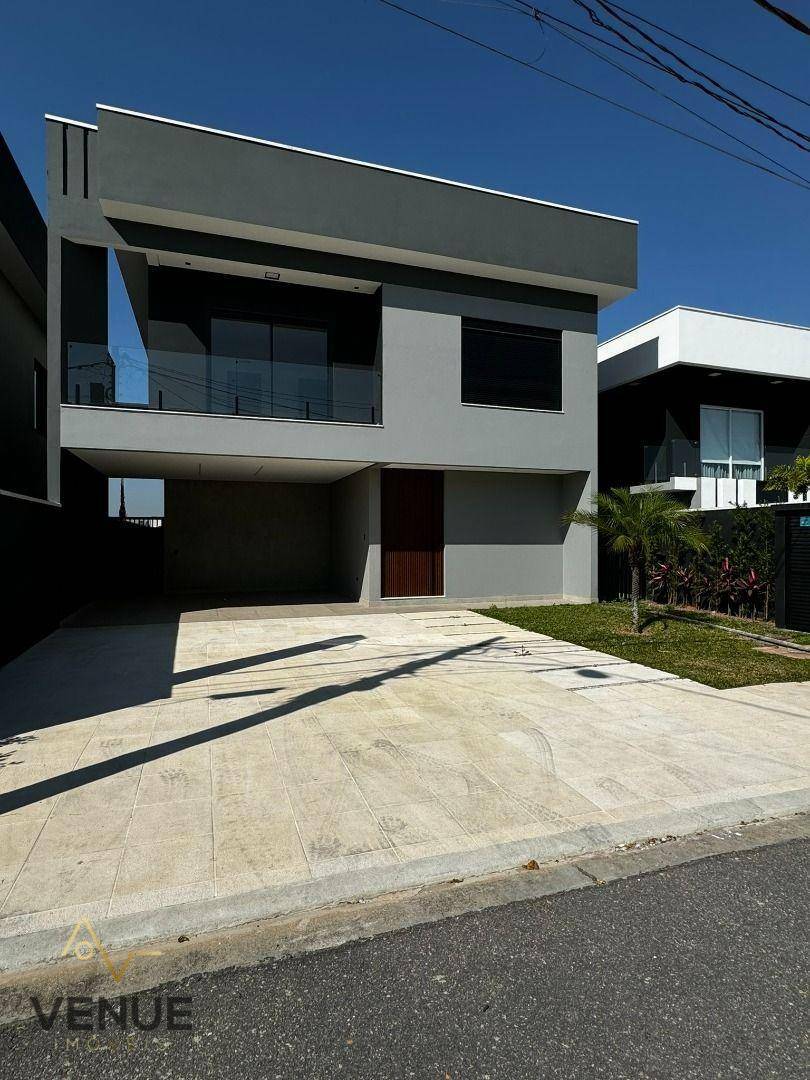 Casa de Condomínio à venda com 4 quartos, 282m² - Foto 5