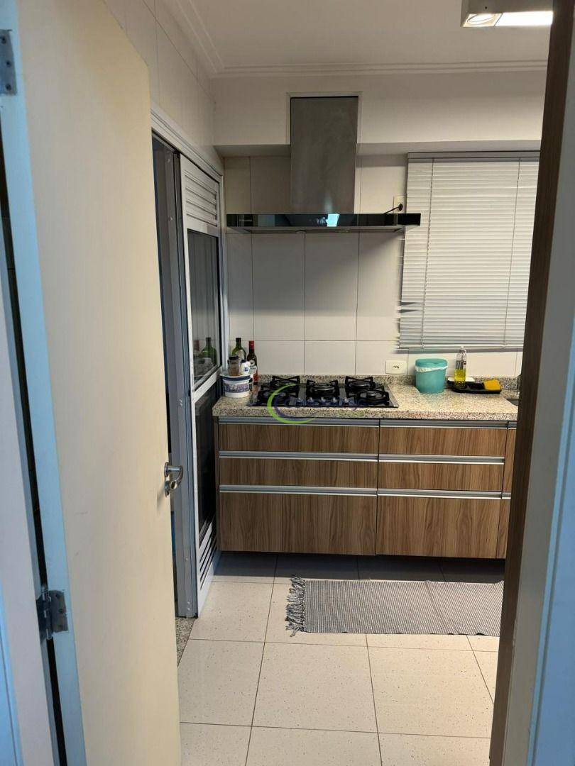 Apartamento à venda com 3 quartos, 133m² - Foto 26