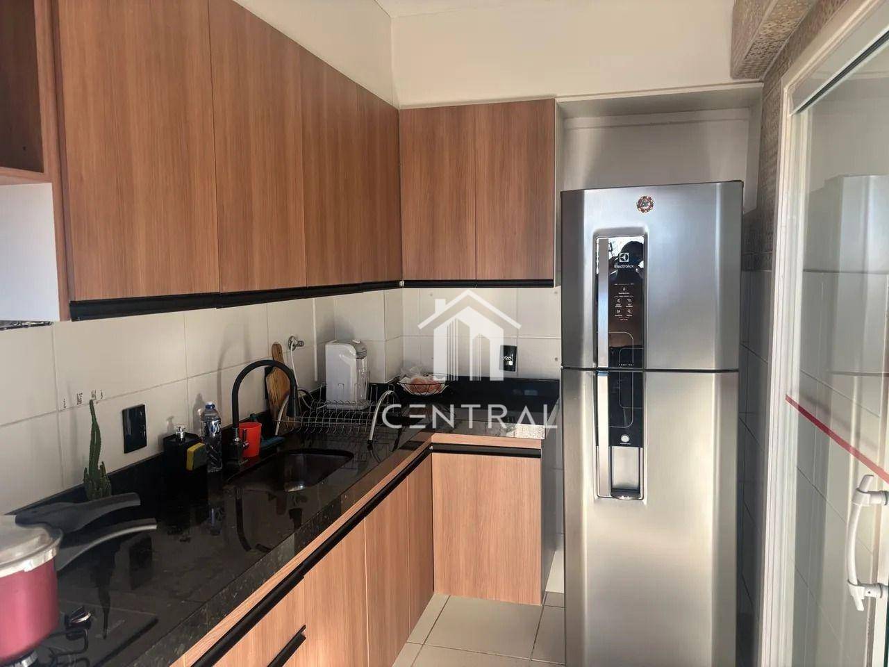 Apartamento à venda com 2 quartos, 65m² - Foto 14