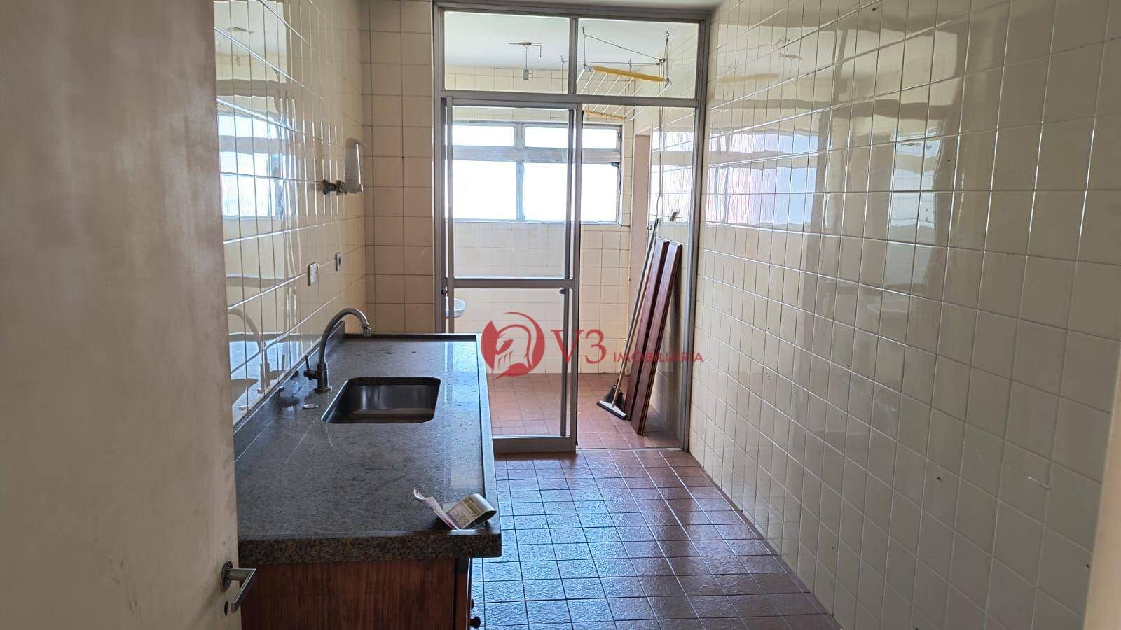 Apartamento à venda com 3 quartos, 68m² - Foto 14