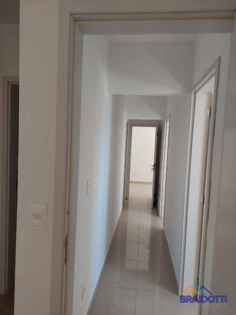 Apartamento à venda com 3 quartos, 70m² - Foto 8