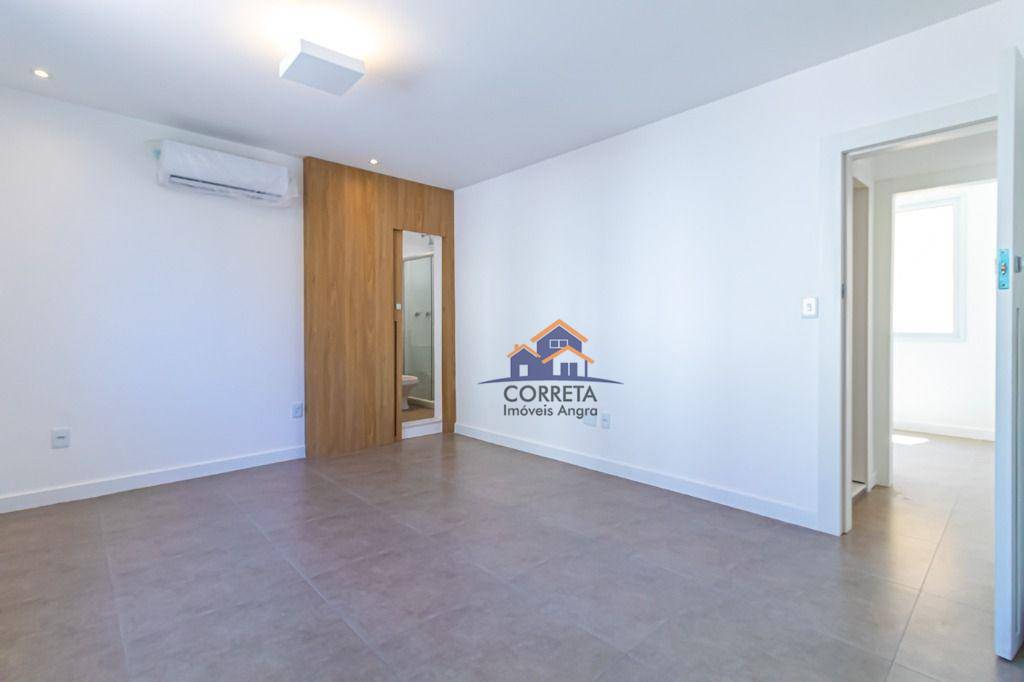 Apartamento à venda com 3 quartos, 237m² - Foto 16