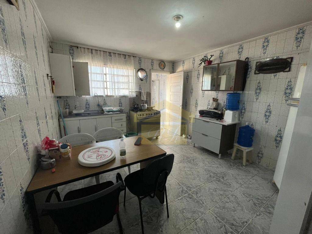 Sobrado à venda com 3 quartos, 183m² - Foto 5