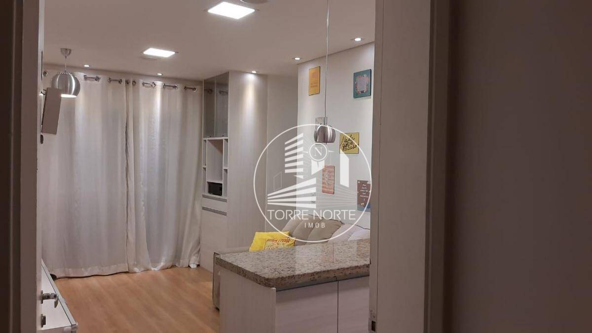 Apartamento à venda com 3 quartos, 67m² - Foto 2