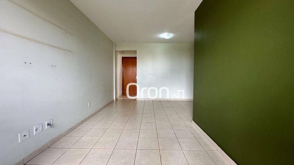 Apartamento à venda com 3 quartos, 75m² - Foto 3