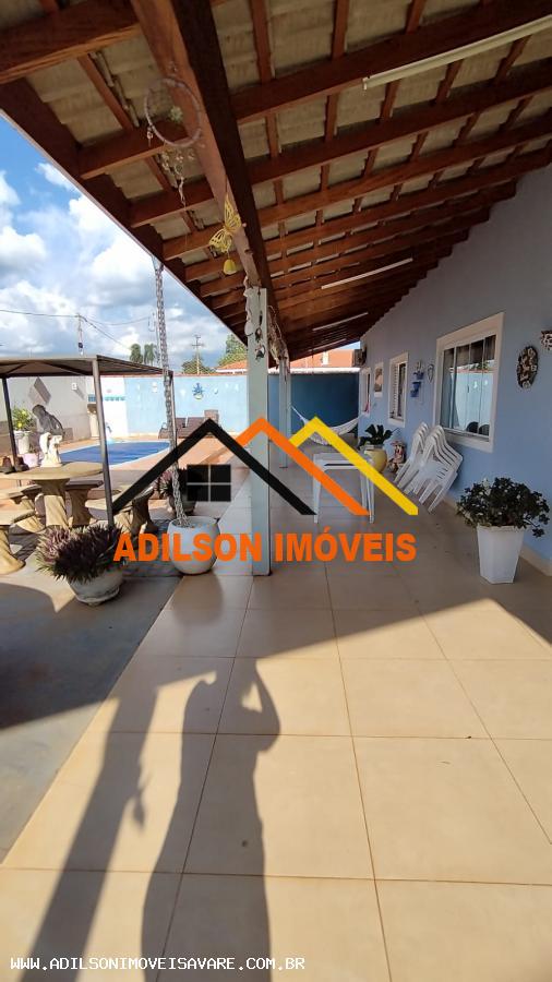 Casa à venda com 4 quartos, 1200m² - Foto 9