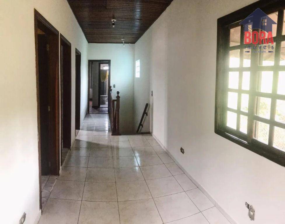 Casa à venda com 3 quartos, 320m² - Foto 10