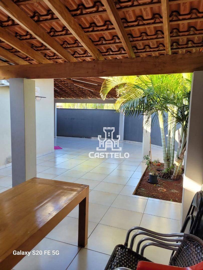 Casa à venda com 3 quartos, 62m² - Foto 23