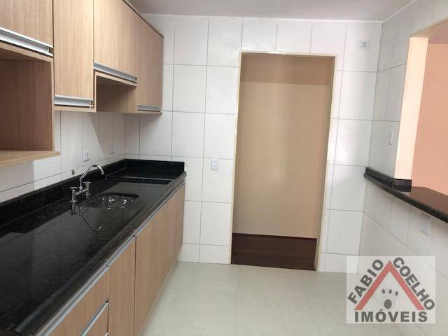 Apartamento à venda com 2 quartos, 83m² - Foto 2