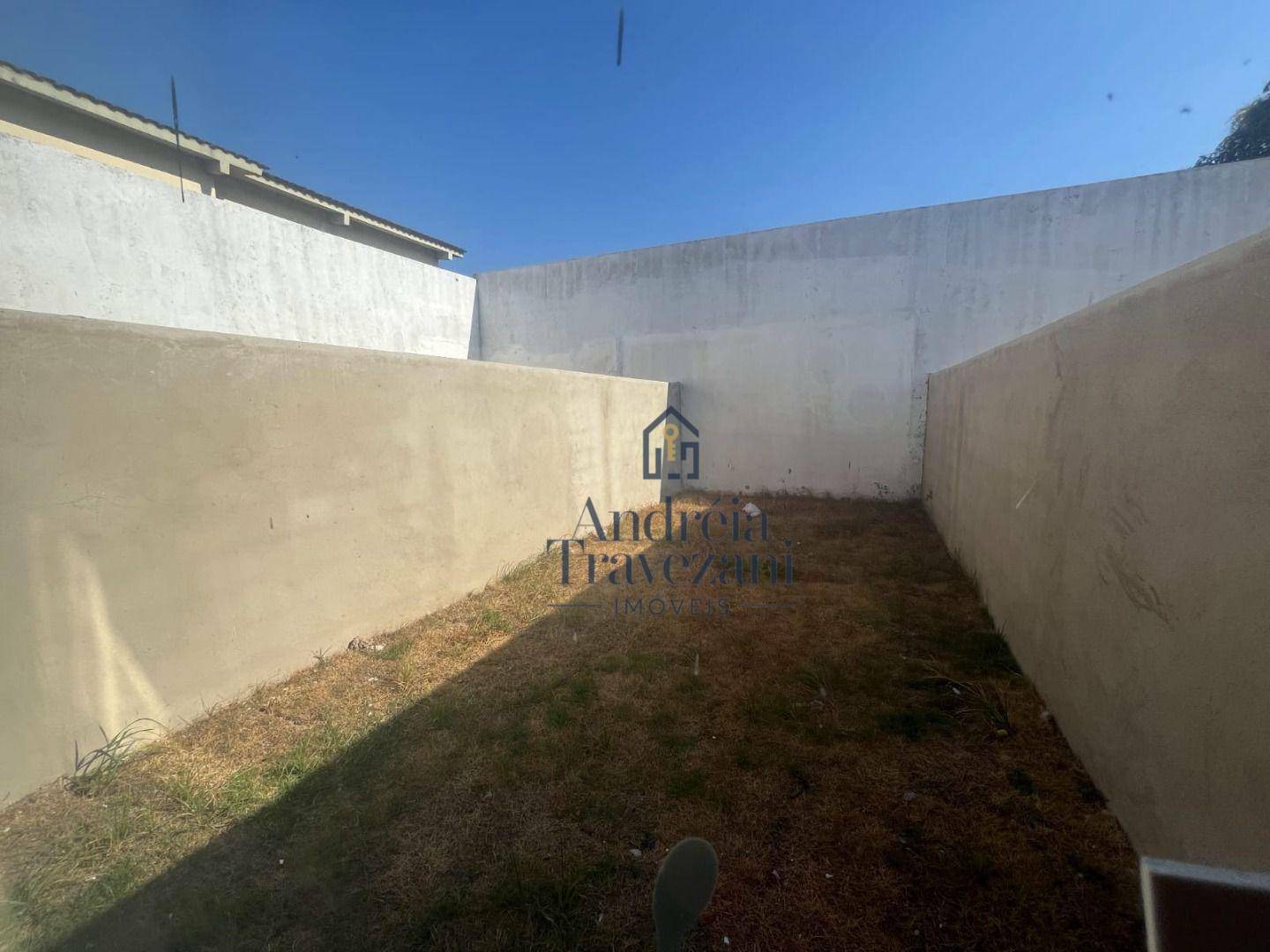 Casa à venda com 2 quartos, 80m² - Foto 6