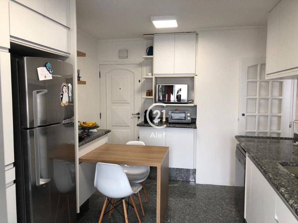 Apartamento à venda com 2 quartos, 92m² - Foto 4