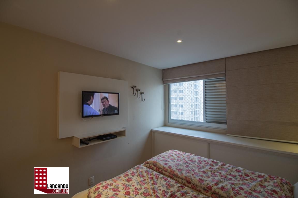 Apartamento à venda com 3 quartos, 138m² - Foto 17