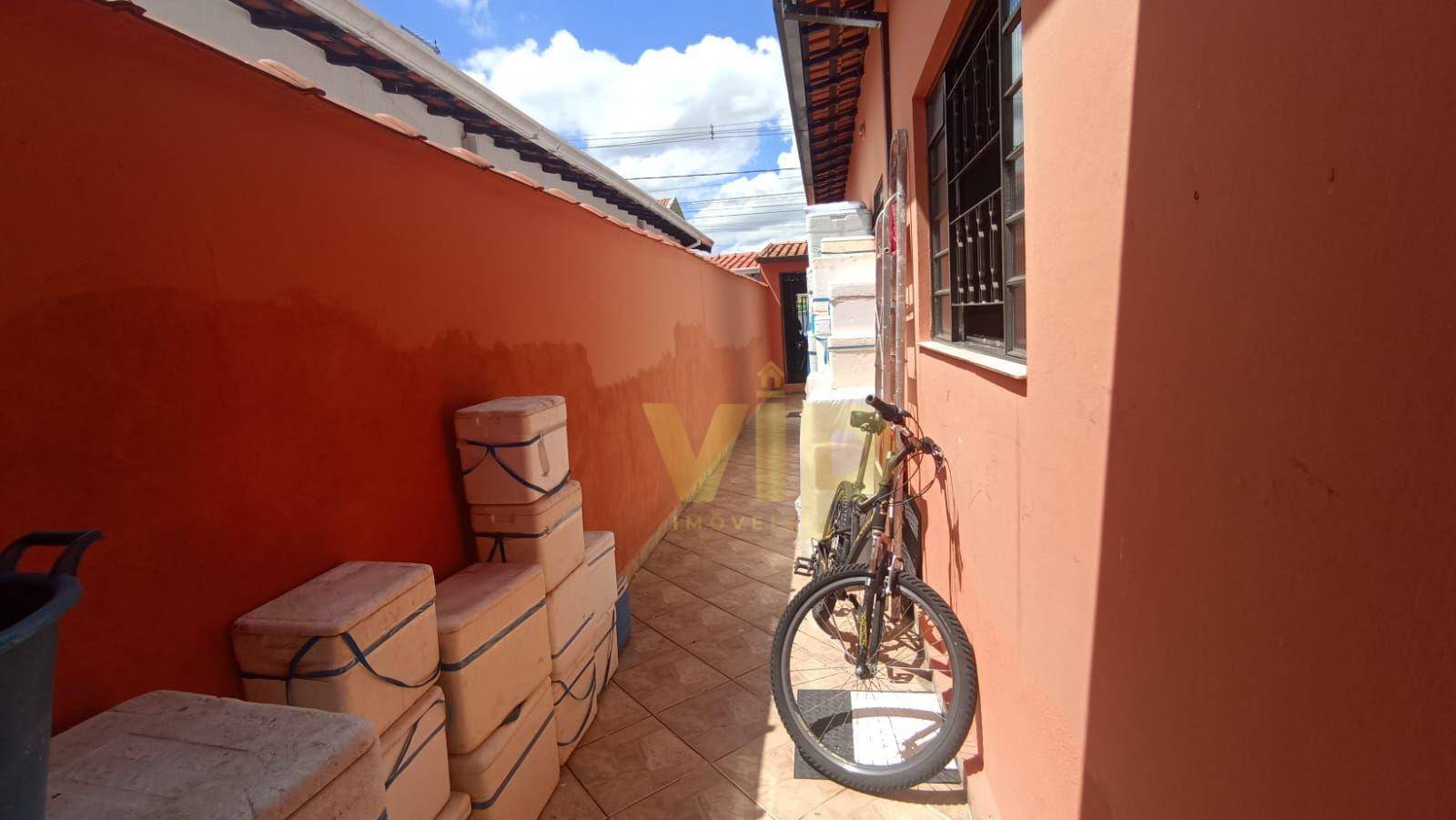 Casa à venda com 3 quartos, 100m² - Foto 16