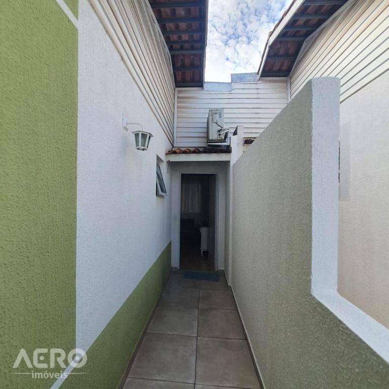 Casa de Condomínio à venda com 2 quartos, 65m² - Foto 11