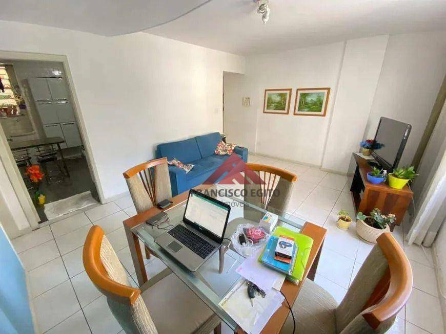 Apartamento à venda com 3 quartos, 107m² - Foto 5