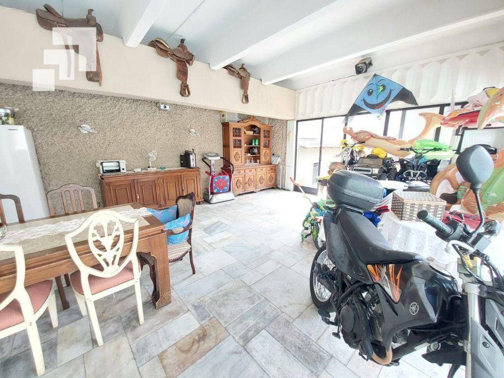 Casa à venda com 4 quartos, 360m² - Foto 34