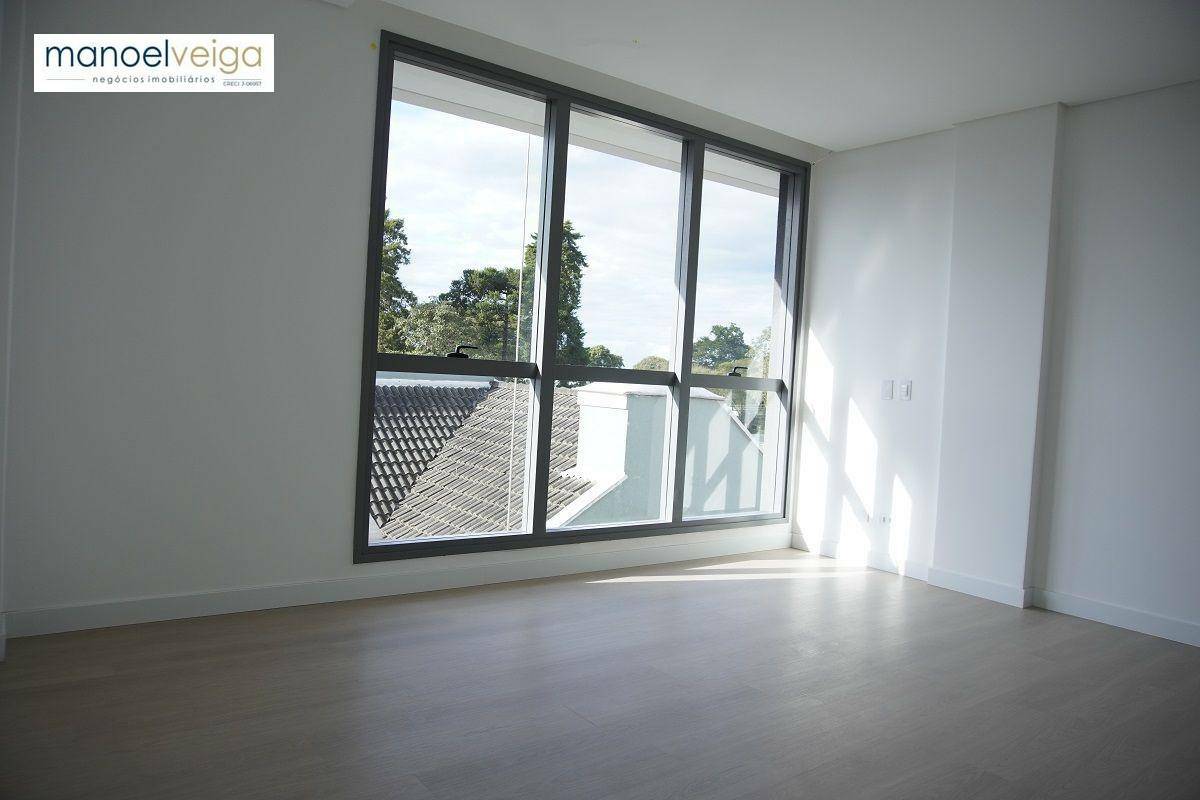 Apartamento à venda com 3 quartos, 147m² - Foto 3