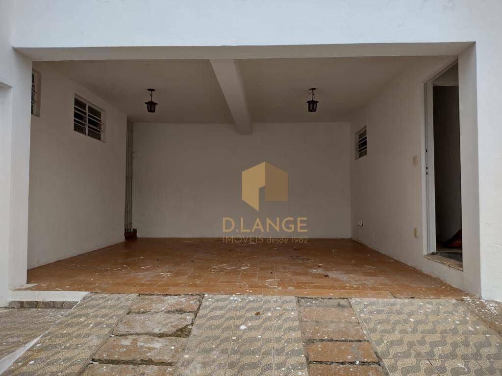 Casa à venda com 3 quartos, 213m² - Foto 22