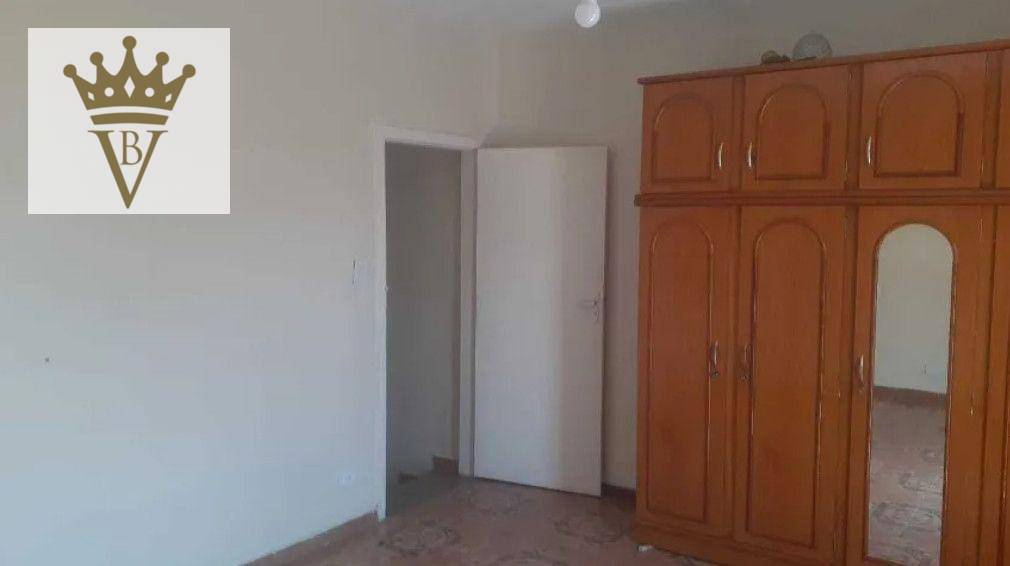 Casa à venda com 2 quartos, 100m² - Foto 4