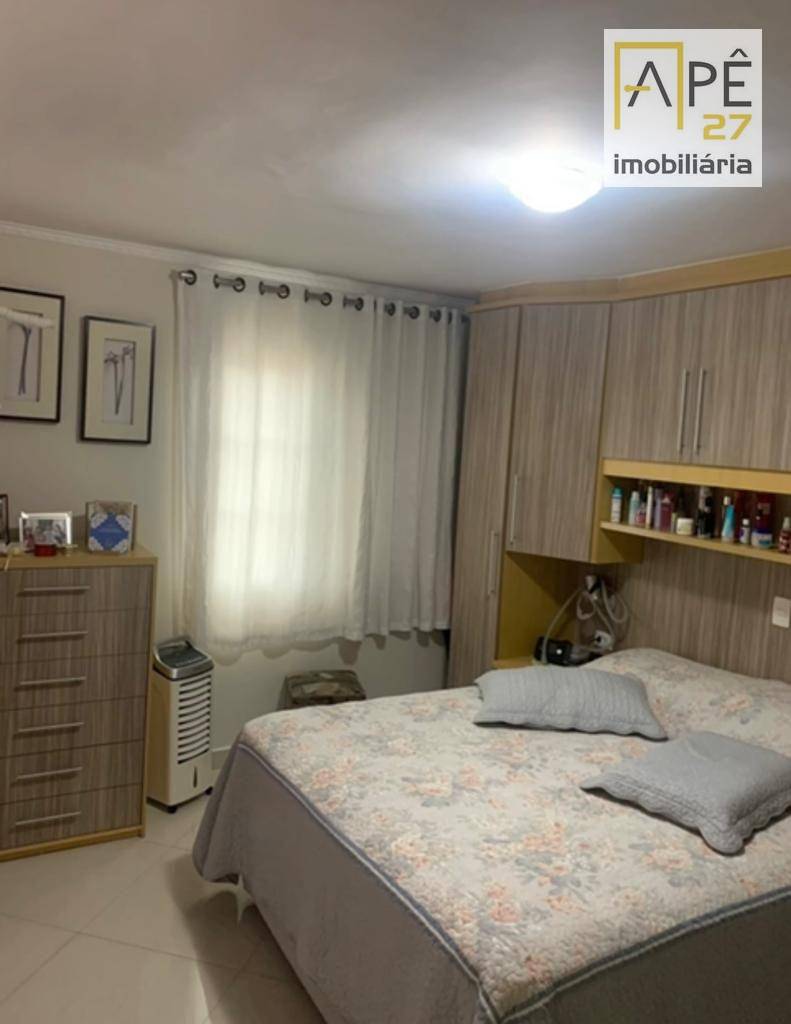 Apartamento à venda com 3 quartos, 81m² - Foto 3