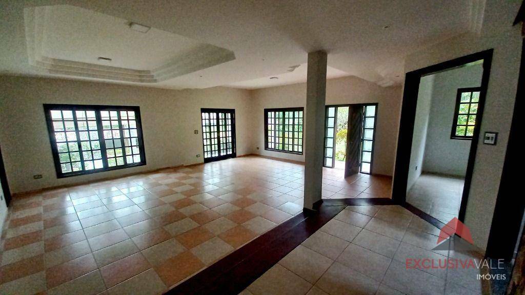 Casa de Condomínio à venda com 3 quartos, 510m² - Foto 3