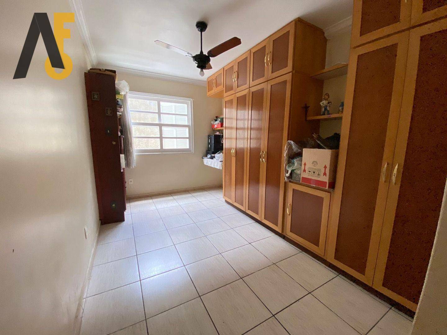 Casa de Condomínio à venda com 3 quartos, 214m² - Foto 8