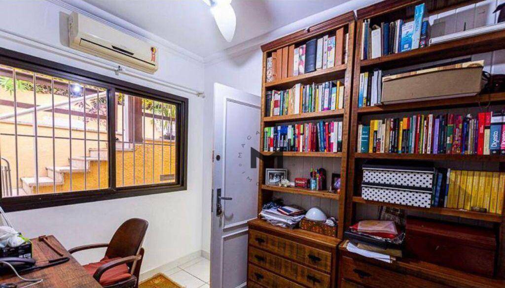 Casa à venda com 4 quartos, 360m² - Foto 20