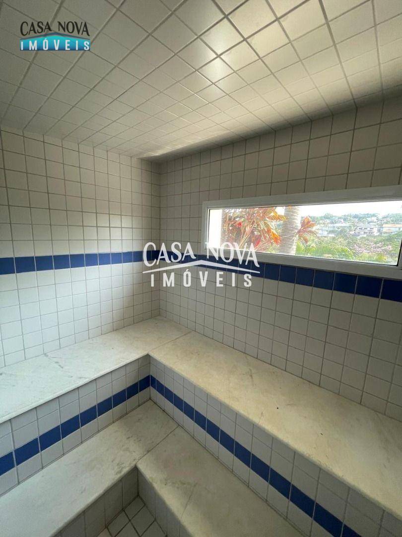 Casa de Condomínio para alugar com 3 quartos, 360m² - Foto 34