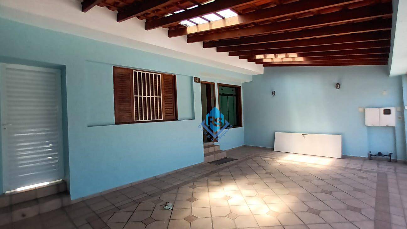 Casa à venda com 3 quartos, 151m² - Foto 6