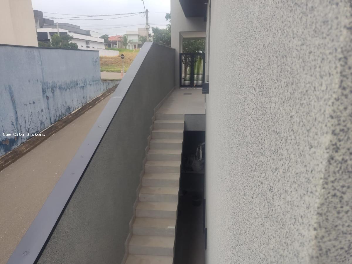 Sobrado à venda com 3 quartos, 300m² - Foto 35