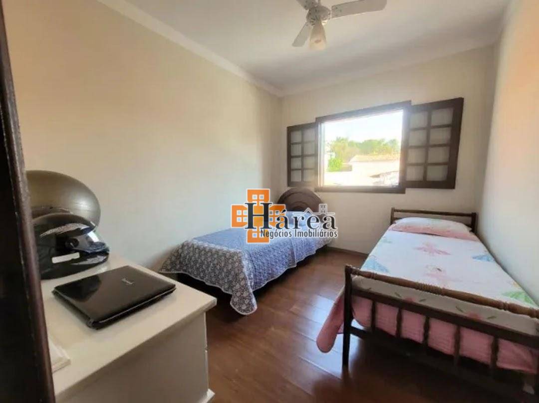 Sobrado à venda com 5 quartos, 374m² - Foto 14