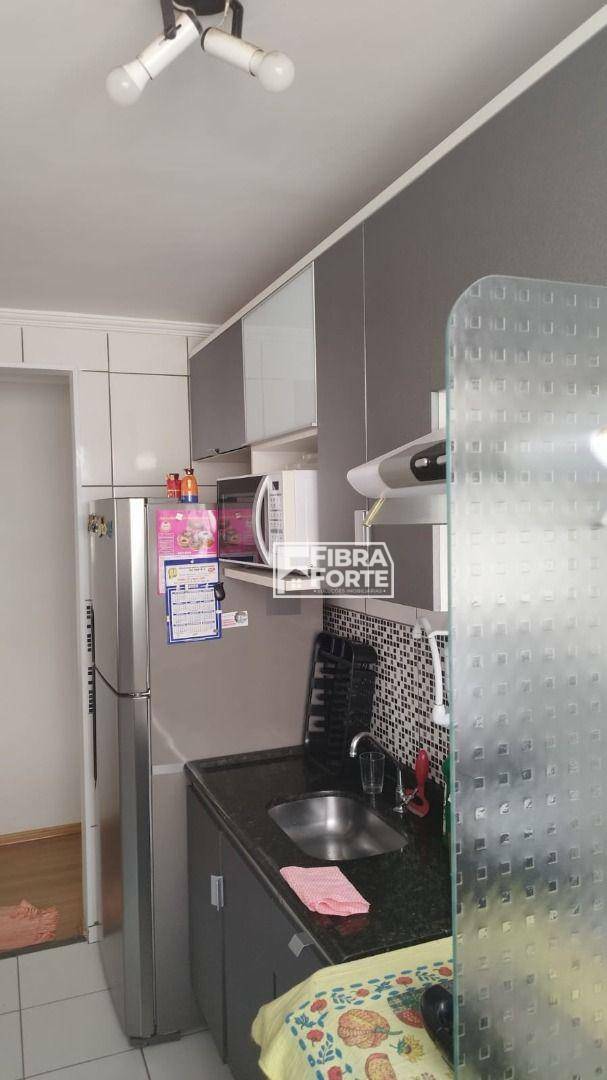 Apartamento à venda com 2 quartos, 47m² - Foto 5