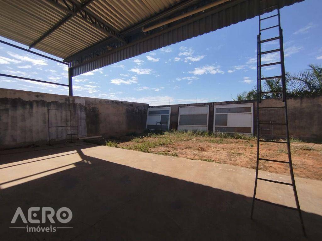 Depósito-Galpão-Armazém para alugar, 650m² - Foto 4