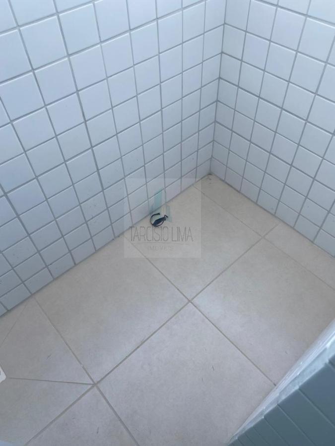 Apartamento à venda com 2 quartos, 67m² - Foto 16