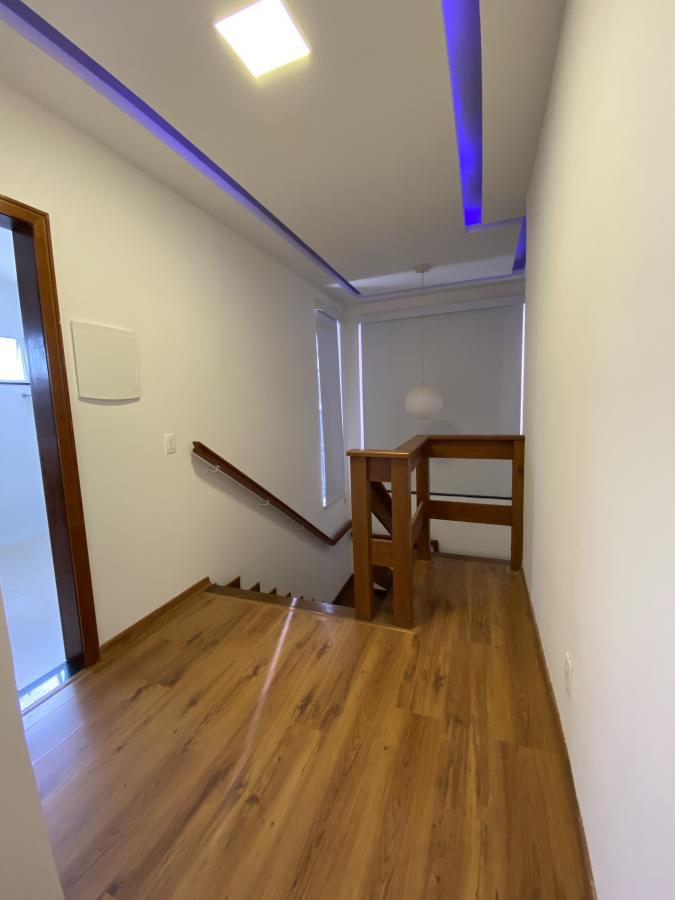 Casa de Condomínio à venda com 3 quartos, 365m² - Foto 29