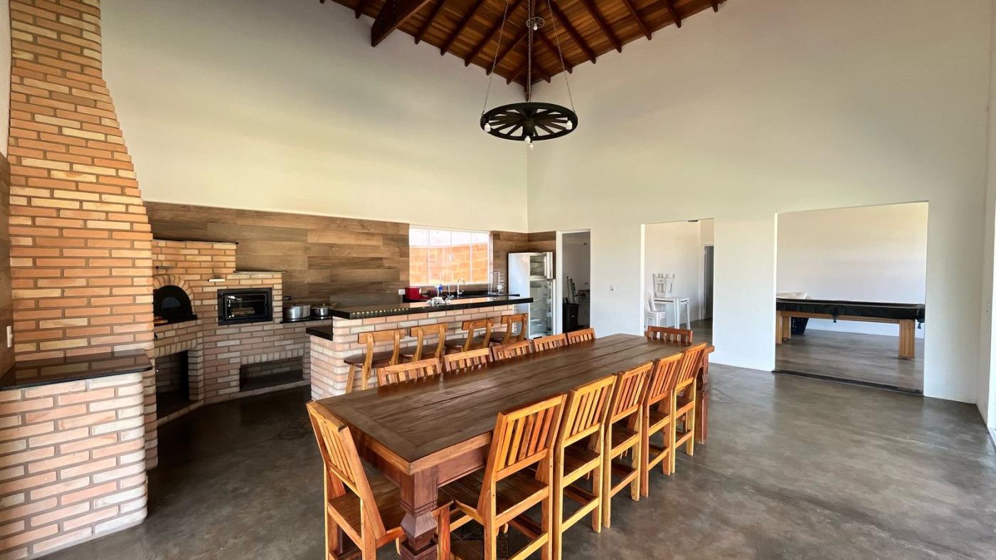 Chácara à venda com 6 quartos, 400m² - Foto 28