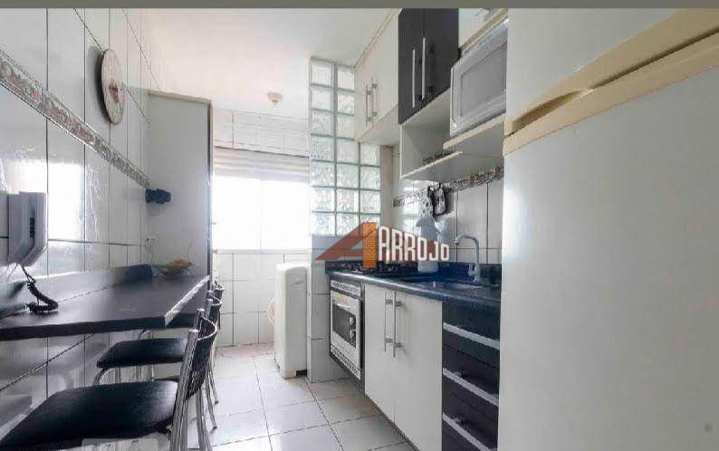 Apartamento à venda com 2 quartos, 50m² - Foto 15