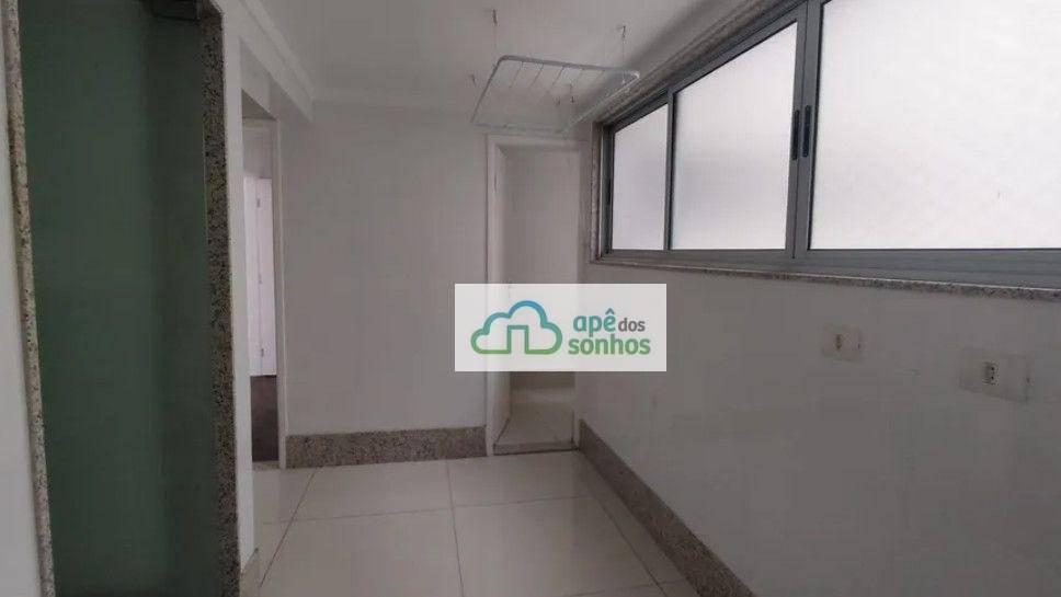 Apartamento para alugar com 3 quartos, 155m² - Foto 18