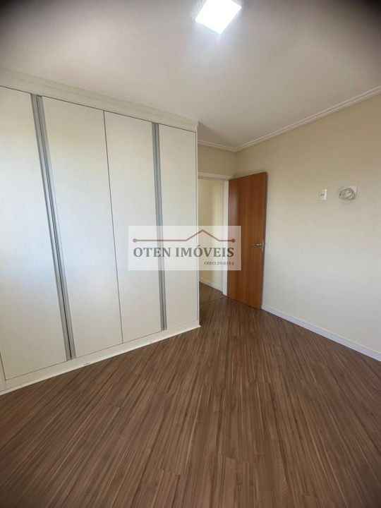 Apartamento à venda com 2 quartos, 60m² - Foto 7