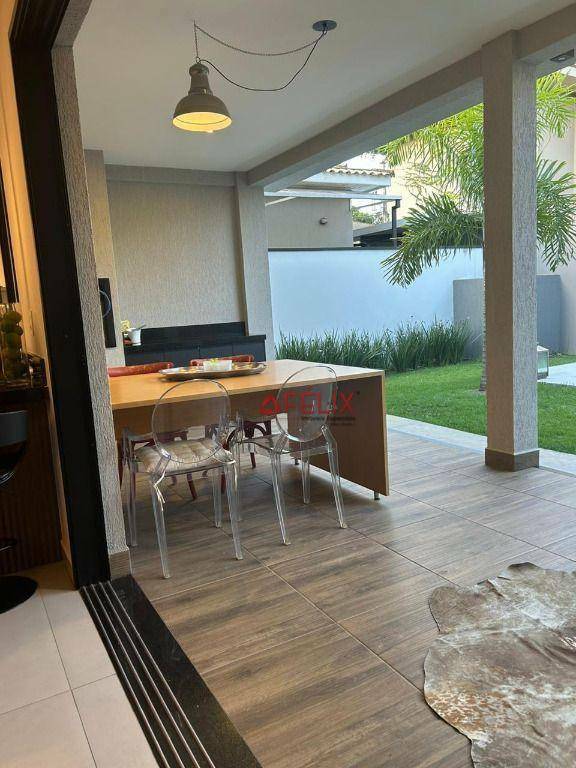 Sobrado à venda e aluguel com 3 quartos, 242m² - Foto 10