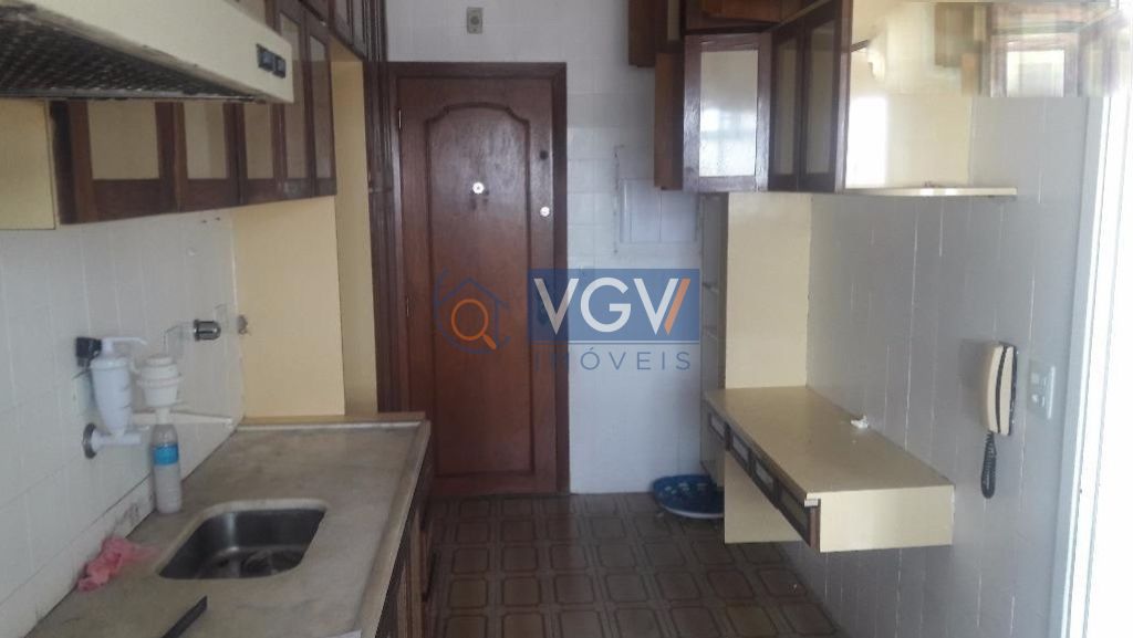 Apartamento à venda com 3 quartos, 100m² - Foto 12