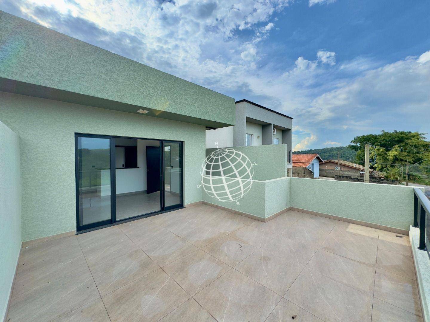 Casa à venda com 3 quartos, 104m² - Foto 2