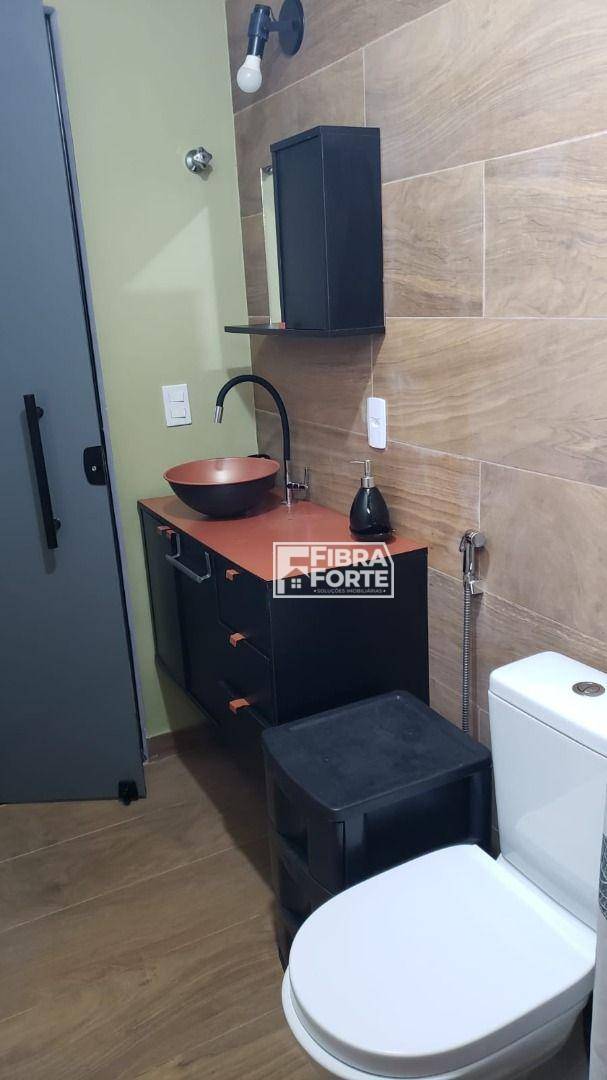 Apartamento para alugar com 1 quarto, 56m² - Foto 21