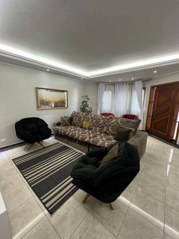 Sobrado à venda com 3 quartos, 202m² - Foto 11