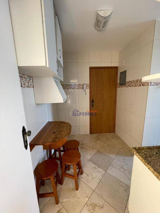 Apartamento à venda com 2 quartos, 85m² - Foto 10