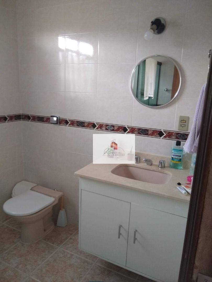 Sobrado à venda com 3 quartos, 234m² - Foto 12