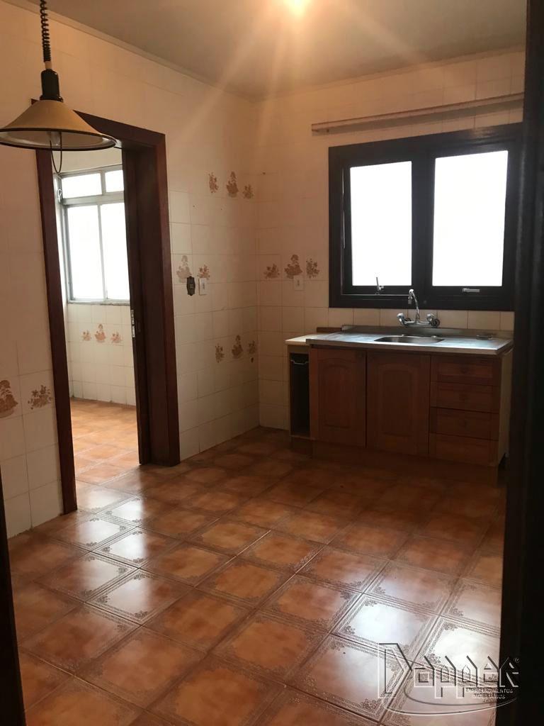 Apartamento à venda com 3 quartos, 159m² - Foto 5