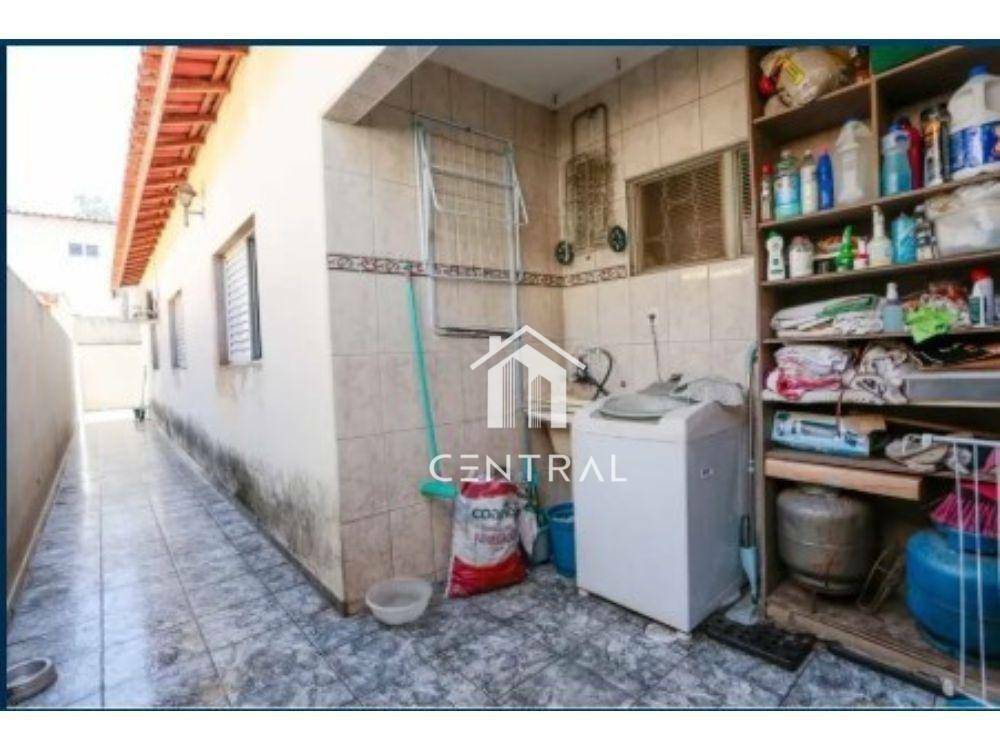 Sobrado à venda com 3 quartos, 151m² - Foto 28