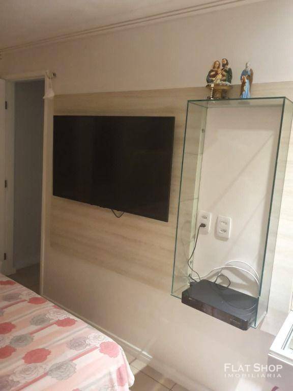 Apartamento à venda com 3 quartos, 60m² - Foto 3